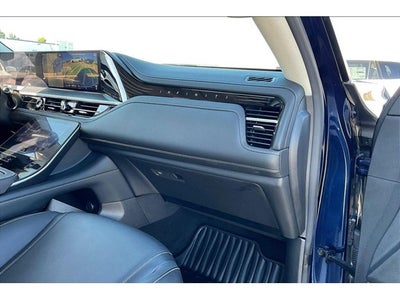 2025 INFINITI QX80 PURE