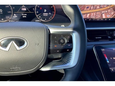 2025 INFINITI QX80 PURE