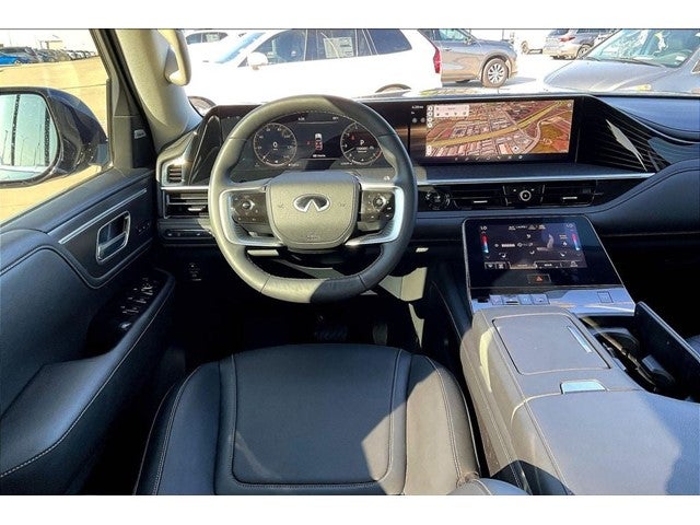 2025 INFINITI QX80 PURE