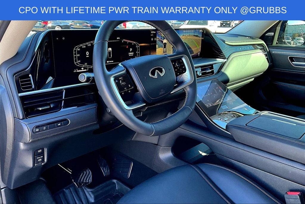 2025 INFINITI QX80 PURE