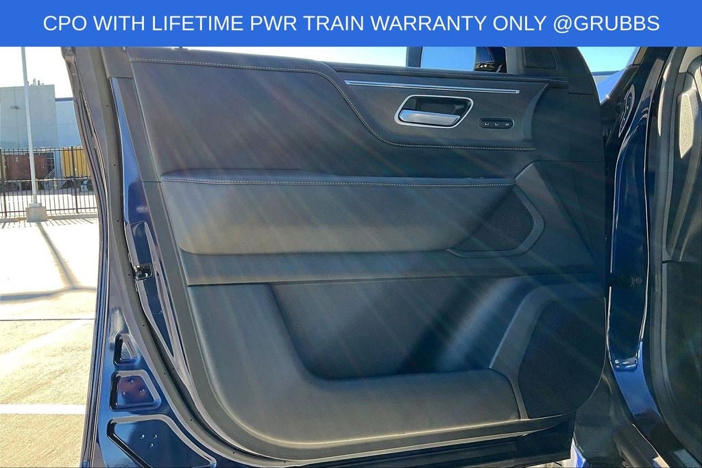 2025 INFINITI QX80 PURE