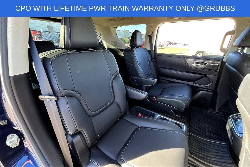 2025 INFINITI QX80 PURE