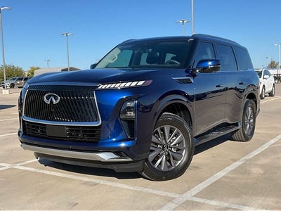 2025 INFINITI QX80 PURE