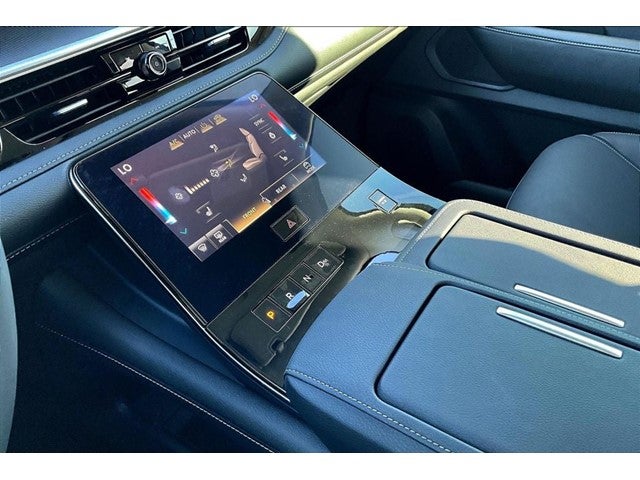 2025 INFINITI QX80 PURE