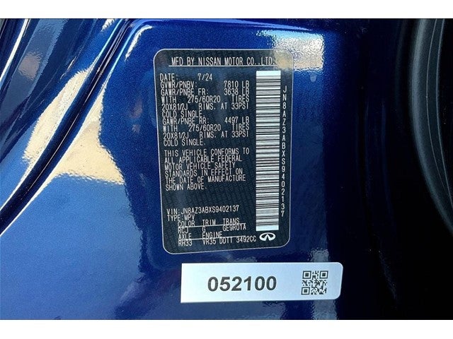 2025 INFINITI QX80 PURE