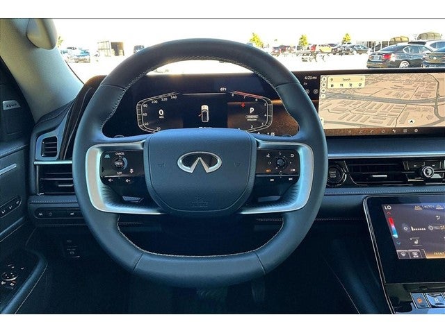 2025 INFINITI QX80 PURE