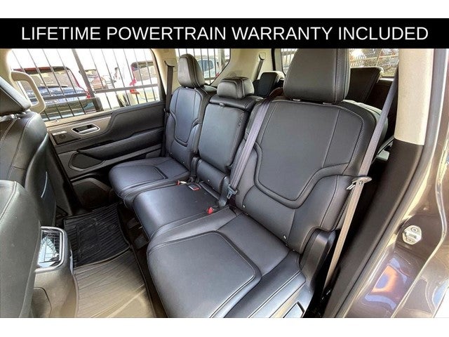 2025 INFINITI QX80 PURE