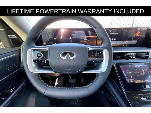 2025 INFINITI QX80 PURE