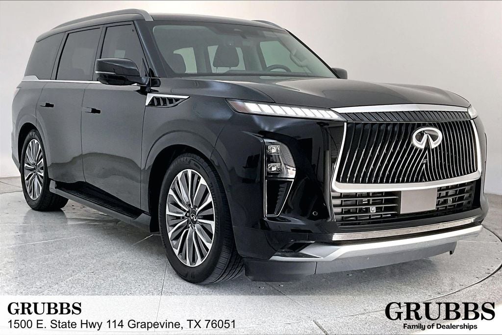 2025 INFINITI QX80 LUXE