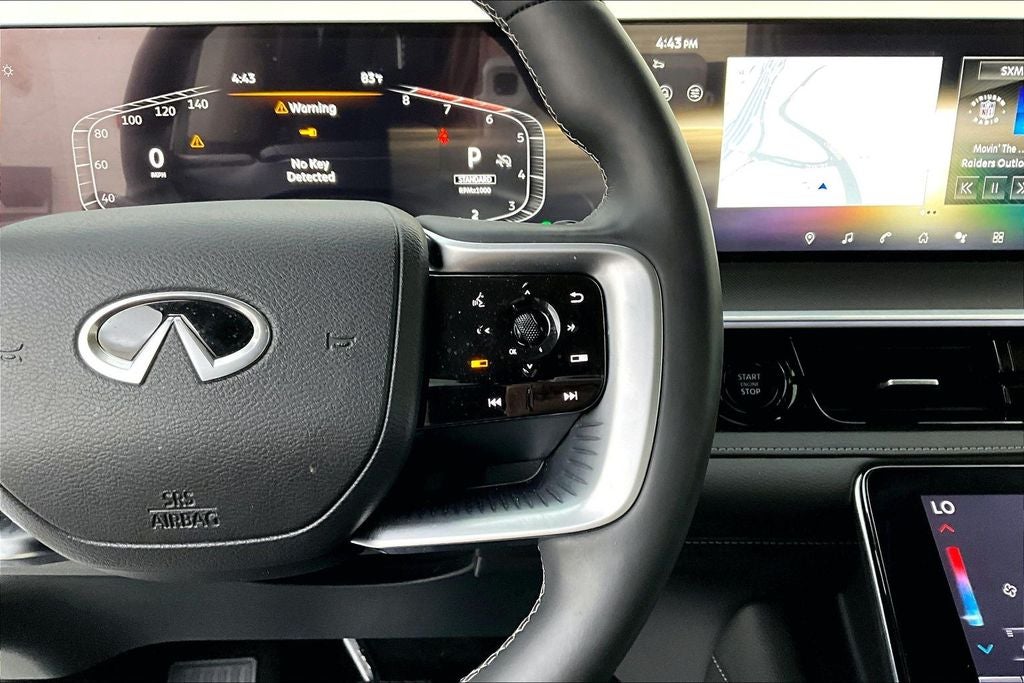 2025 INFINITI QX80 LUXE