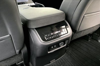 2025 INFINITI QX80 LUXE
