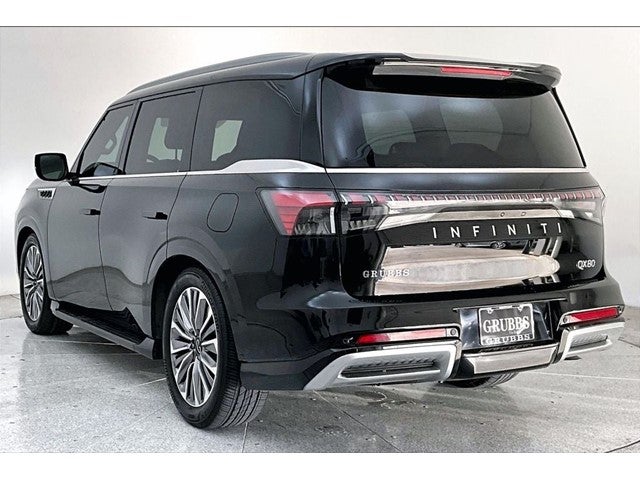 2025 INFINITI QX80 LUXE