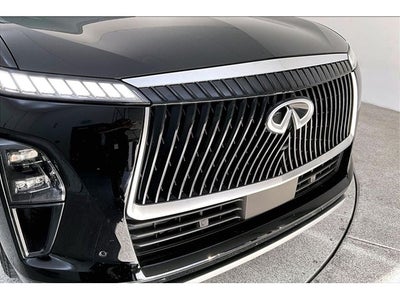 2025 INFINITI QX80 LUXE