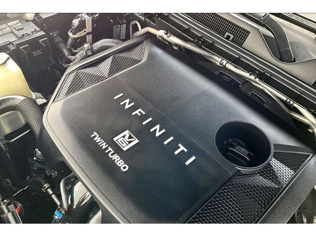 2025 INFINITI QX80 LUXE