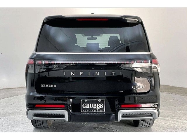 2025 INFINITI QX80 LUXE