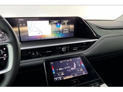 2025 INFINITI QX80 LUXE