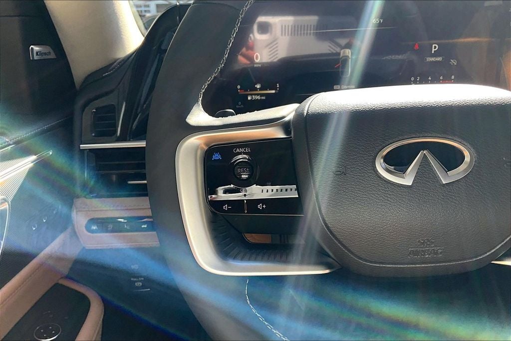 2026 INFINITI QX80 LUXE