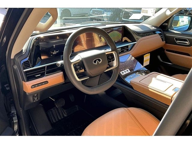 2026 INFINITI QX80 LUXE