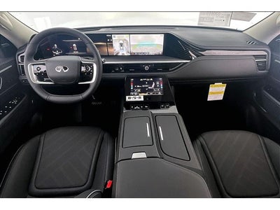 2027 INFINITI QX80 LUXE