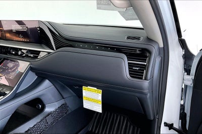 2027 INFINITI QX80 LUXE