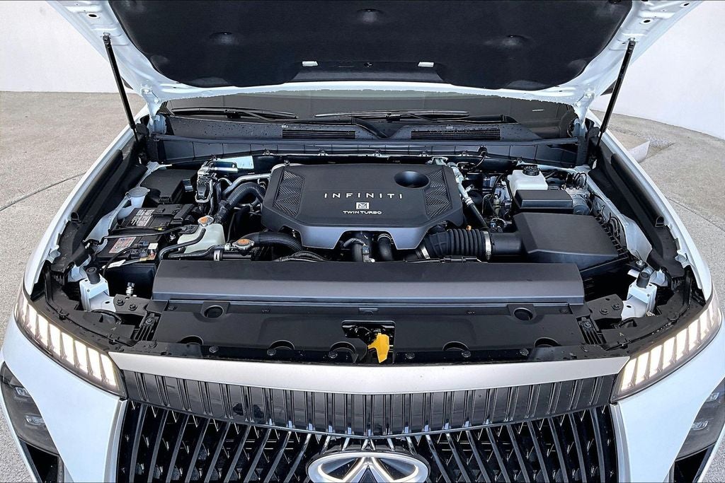 2027 INFINITI QX80 LUXE