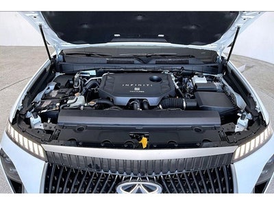 2027 INFINITI QX80 LUXE
