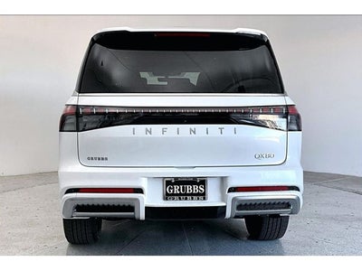 2027 INFINITI QX80 LUXE