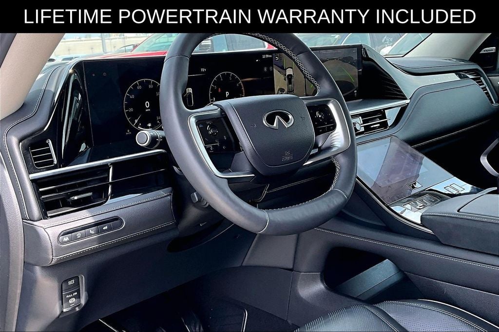 2025 INFINITI QX80 LUXE