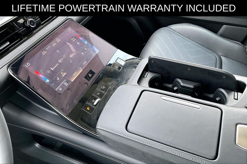 2025 INFINITI QX80 LUXE