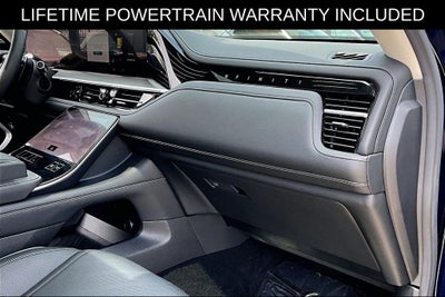 2025 INFINITI QX80 LUXE