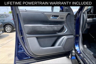 2025 INFINITI QX80 LUXE