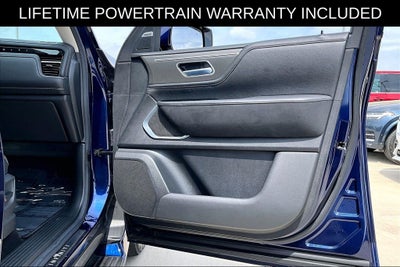 2025 INFINITI QX80 LUXE