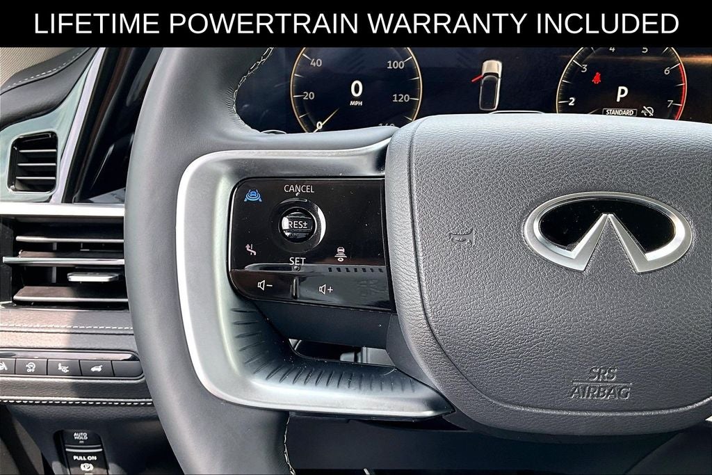 2025 INFINITI QX80 LUXE