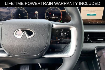 2025 INFINITI QX80 LUXE