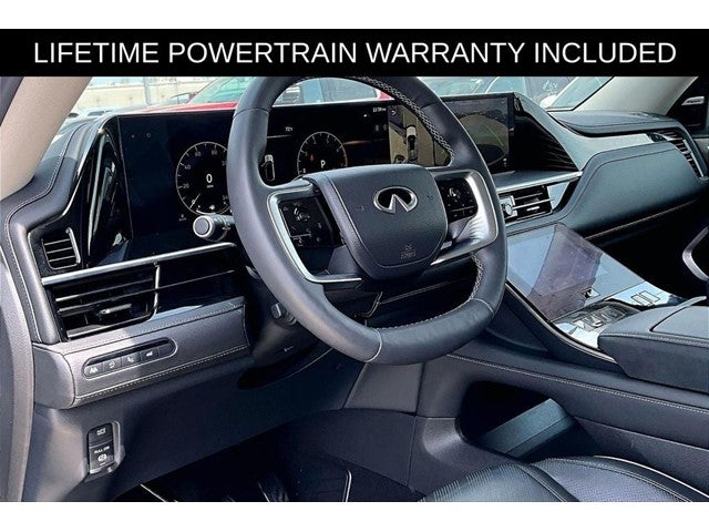 2025 INFINITI QX80 LUXE