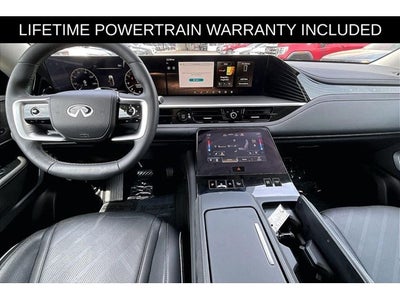 2025 INFINITI QX80 LUXE