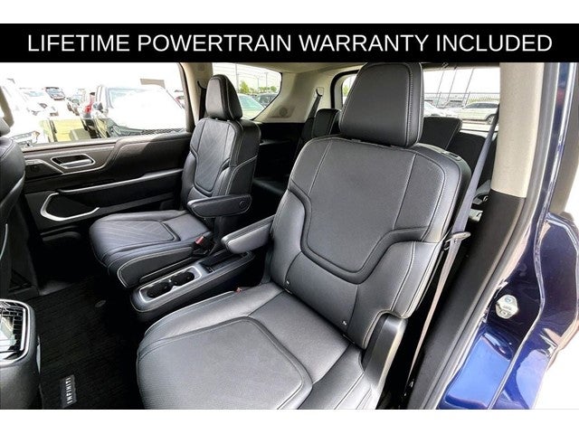 2025 INFINITI QX80 LUXE