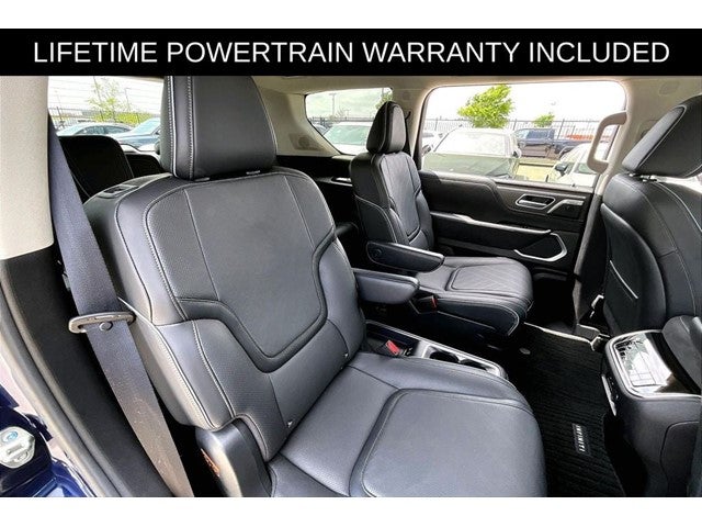 2025 INFINITI QX80 LUXE