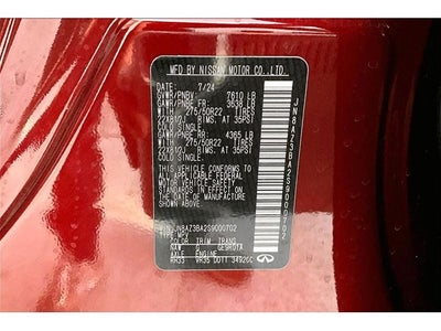 2025 INFINITI QX80 LUXE