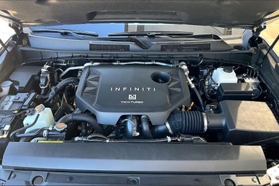 2026 INFINITI QX80 LUXE