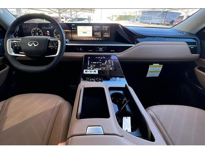 2026 INFINITI QX80 LUXE