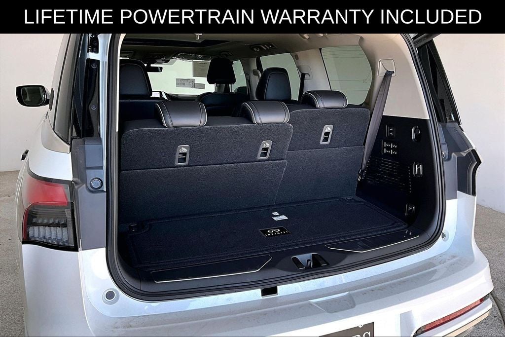 2026 INFINITI QX80 LUXE