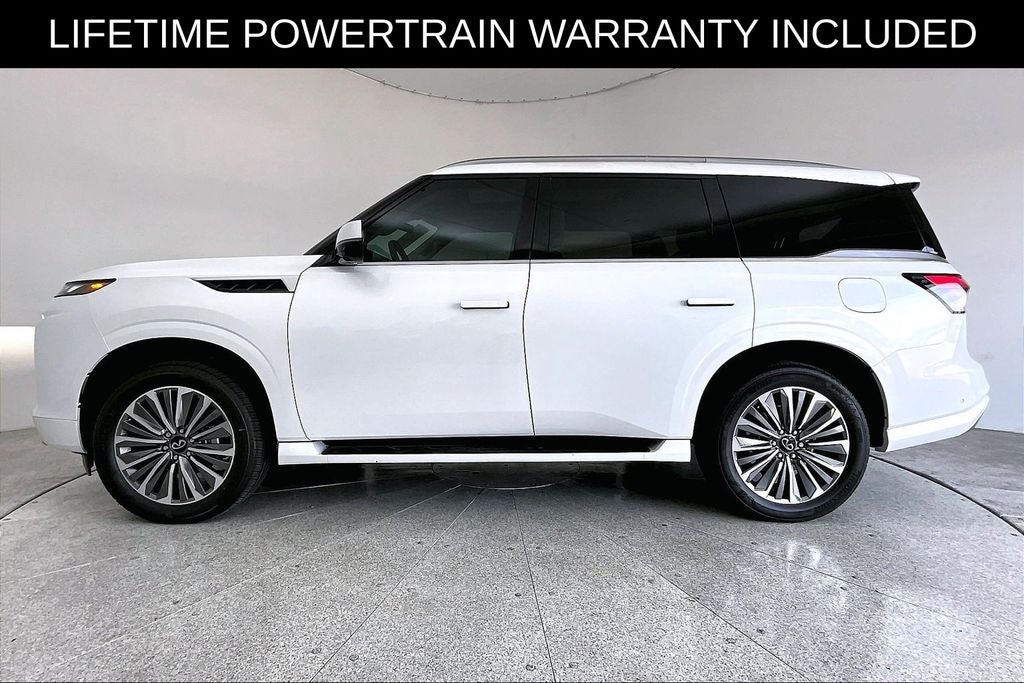 2027 INFINITI QX80 LUXE