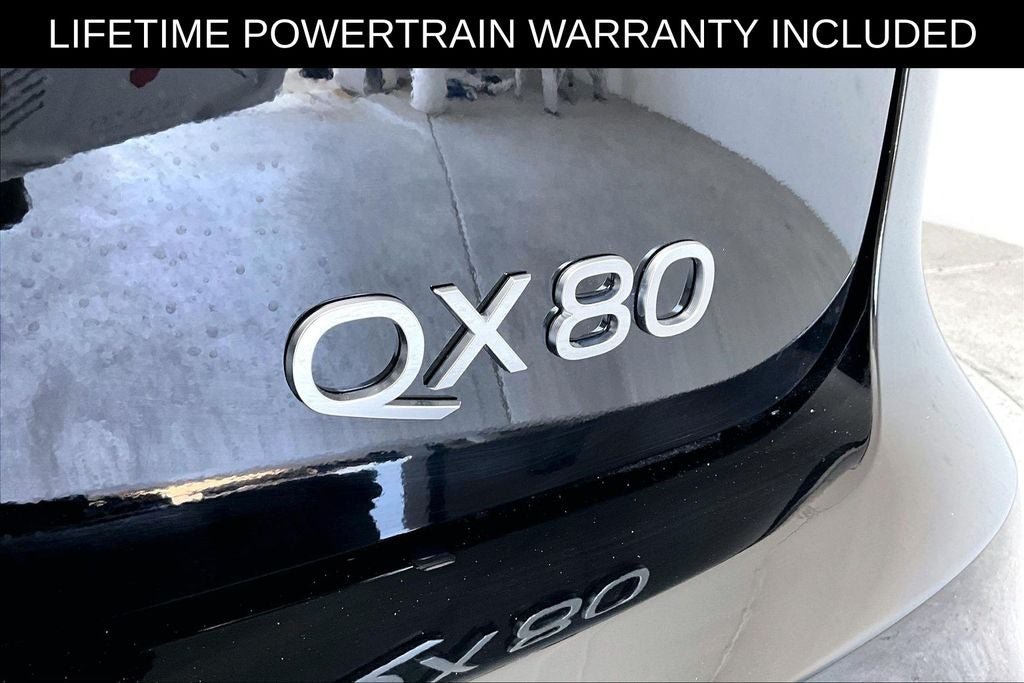 2027 INFINITI QX80 LUXE