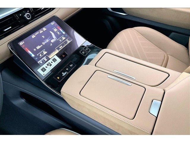 2027 INFINITI QX80 LUXE