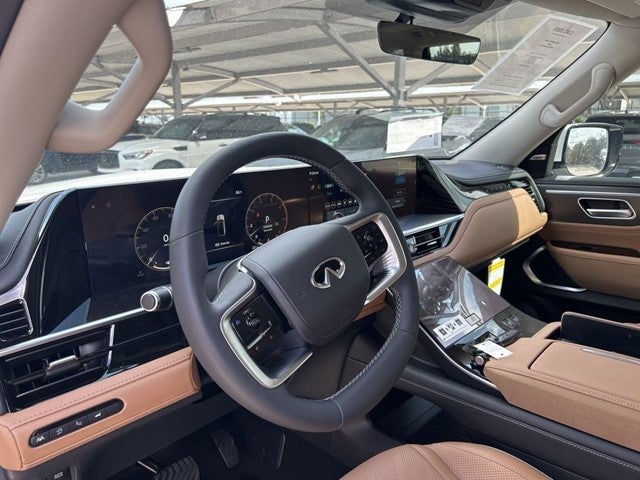 2026 INFINITI QX80 LUXE