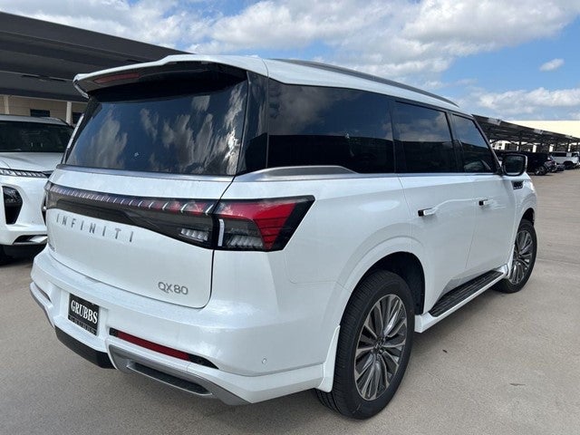 2026 INFINITI QX80 LUXE