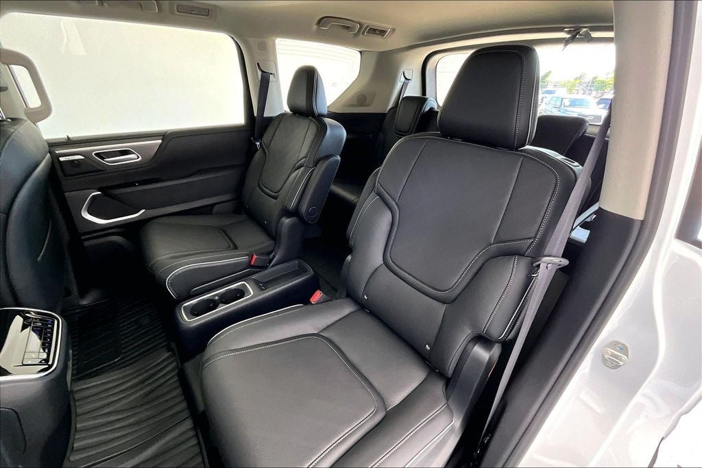 2026 INFINITI QX80 LUXE