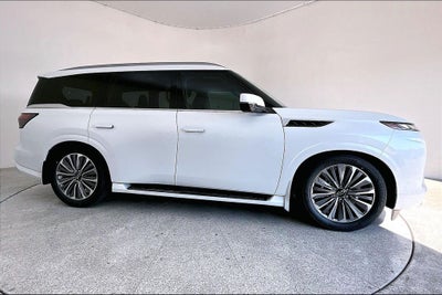 2026 INFINITI QX80 LUXE
