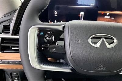 2026 INFINITI QX80 LUXE